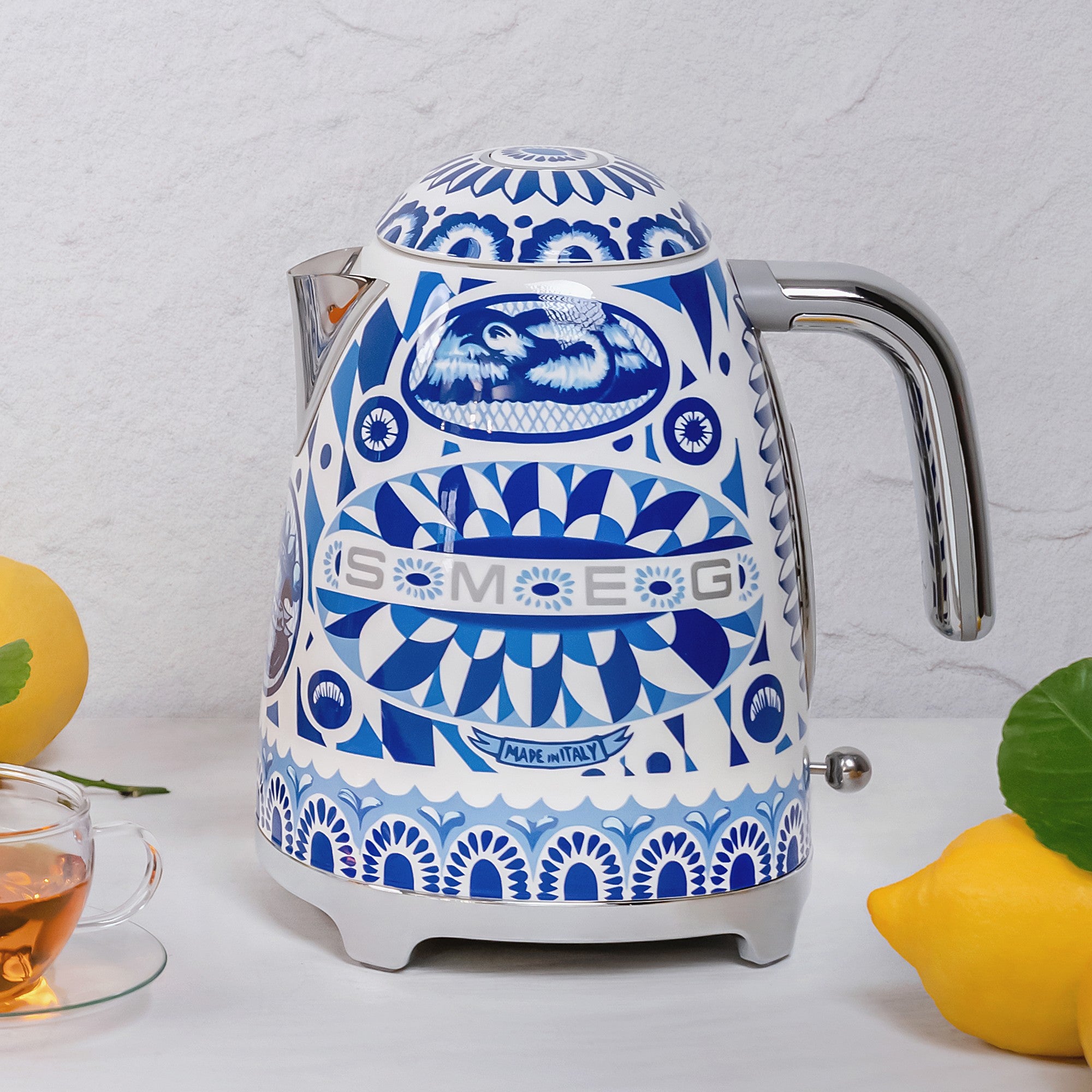 SMEG Electric Kettle - Dolce & Gabbana, Blu Mediterraneo