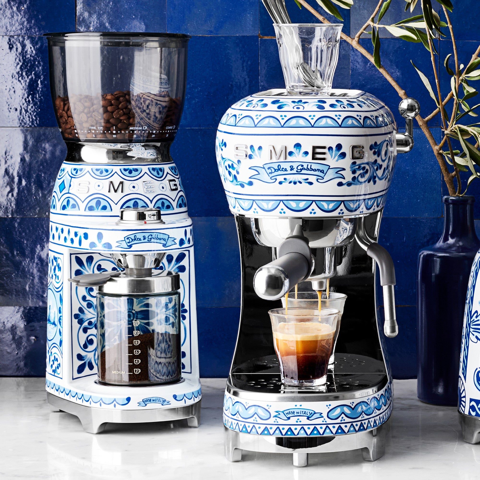 SMEG Coffee Grinder Dolce Gabbana, Blu Mediterraneo Lifetime - Main Image