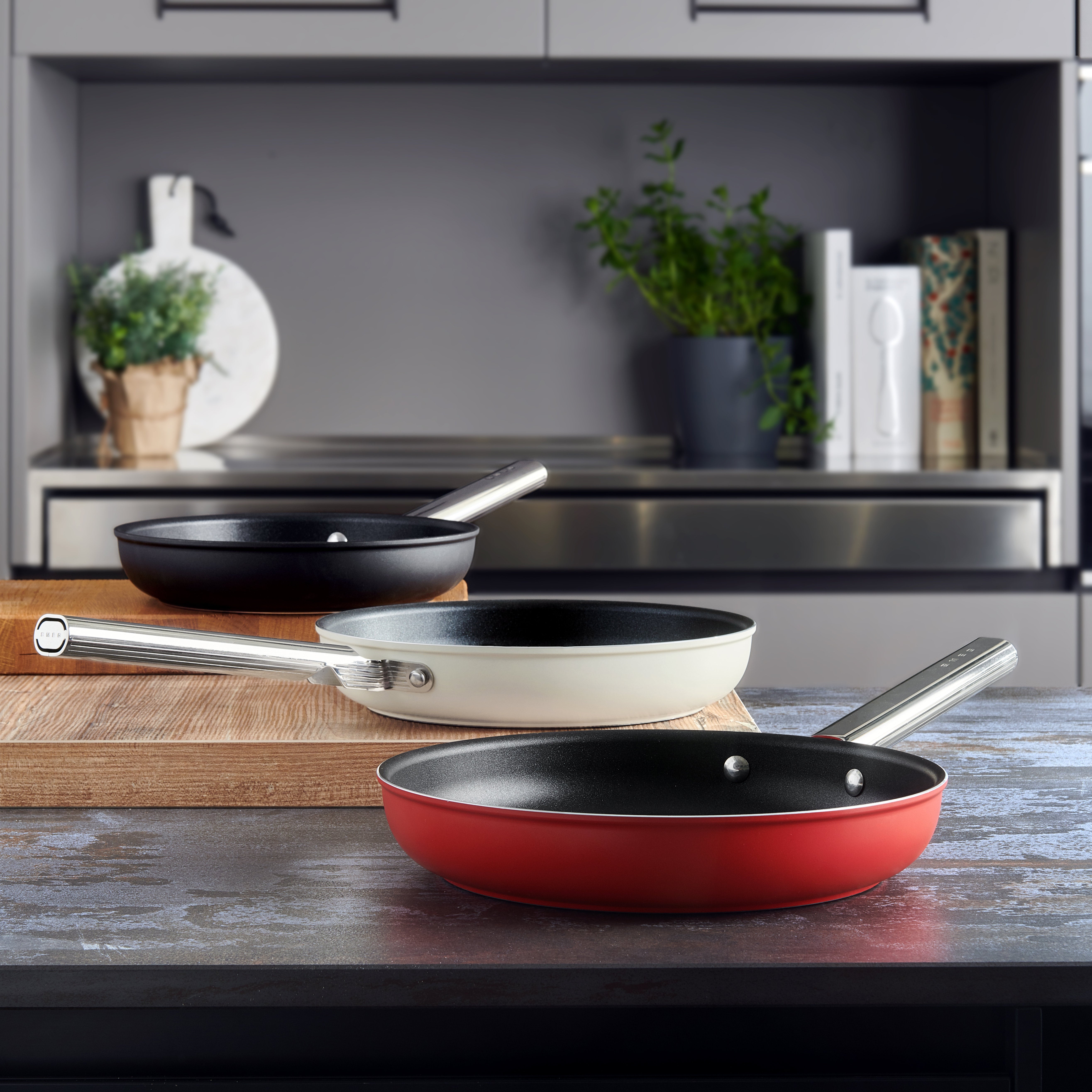 Cookware | Lifetime Kitchen