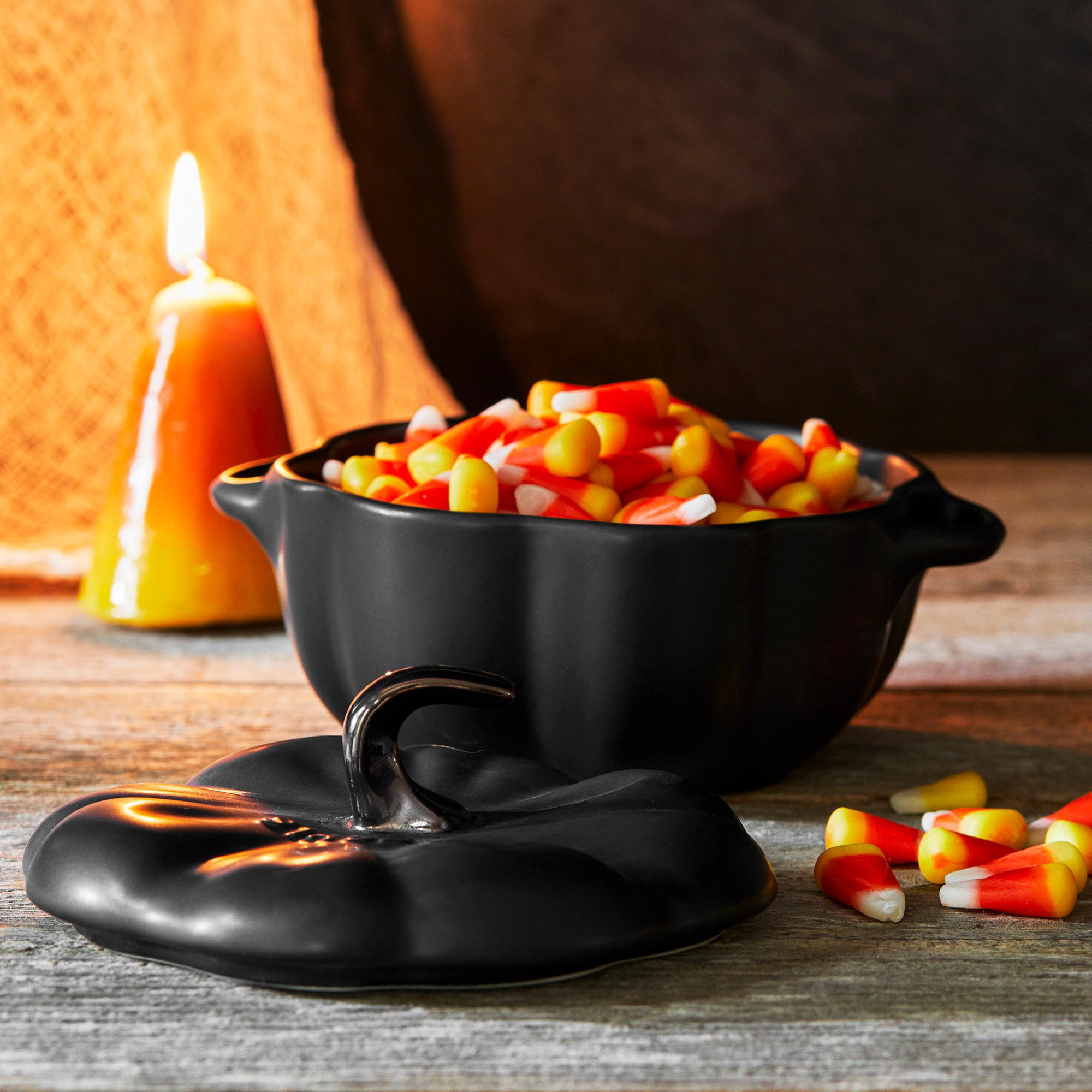 Staub Ceramic 16-oz Petite Pumpkin Cocotte - Matte Black 